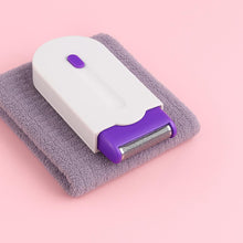 Cargar imagen en el visor de la galería, Bellyne™ SoftShaver
